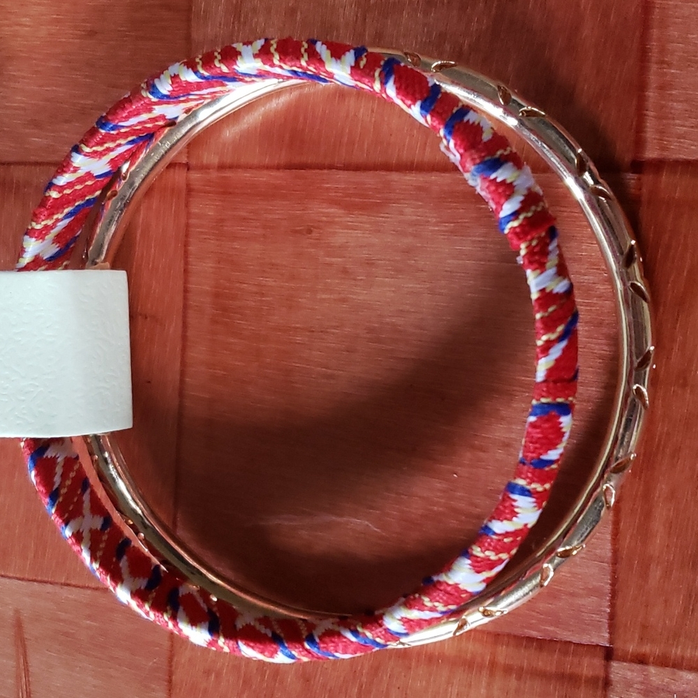 D'Bello Bangles - Picture 2 of 3